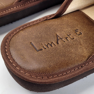 Papuci de Casa din Piele cu Talpa Groasa Culoare Maro, Model 'Luxury Man' Brown