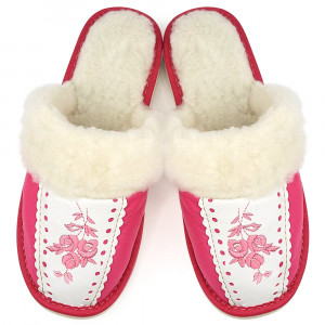 Papuci de Casa Dama Imblaniti cu Lana de Oaie Model 'Root Traditions' Deep Pink