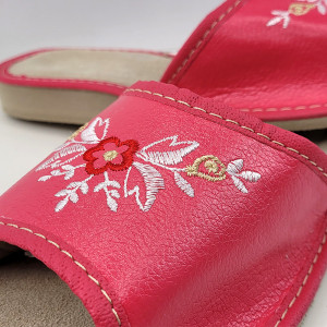 Papuci de Casa Dama Material Piele Model 'Kiammira' Fuchsia
