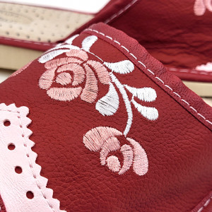 Papuci de Casa Dama Material Piele Model 'Mesopotamia' Red