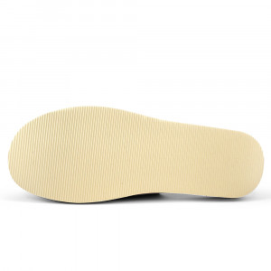 Papuci de casă eleganți din piele naturală pentru femei, model Select Mistery. Culoare negru, talpă groasă, design minimalist.
