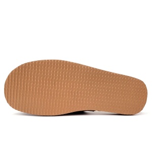 Papuci de Casă Plușați Îmblăniți ci Lână, Model 'Soft & Strong' Classic Brown - Papuci prezentare talpă..Papuci de Casă Plușați Îmblăniți cu Lână 'Soft & Strong' Classic Light Brown - Prezentare talpă papuci.