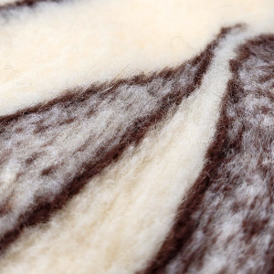 Patura din Lana Naturala de Oaie 100% Model 'Tulips Aesthetic' Marime 200 x 220, 1 Bucata