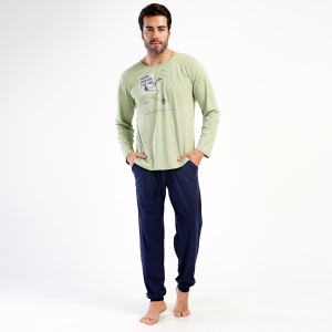 Pijamale Bărbați din Bumbac 100% Vienetta | MAN Model 'Hope Dream Future'. Prezentare pijama din față.
