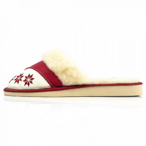 Papuci de Casa Dama Imblaniti cu Lana de Oaie Model 'Spirit of Winter' Burgundy