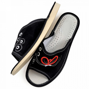 Papuci de Casa Dama Material Piele Intoarsa Culoare Negru Model 'Dream Butterflies' 🦋
