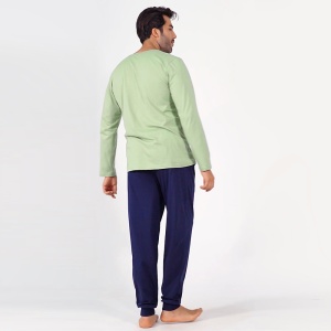 Pijamale Bărbați din Bumbac 100% Vienetta | MAN Model 'Hope Dream Future'. Prezentare pijama din spate.