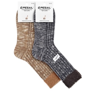 Garanția calității Pesail și compoziția premium, vizibile pe eticheta originală.