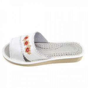 Papuci de Casa Dama Material Piele Culoare Alb Model 'Purity Flowers'