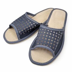 Eleganță practică pentru acasă: descoperă confortul modelului Summer Circles în nuanța Gri Închis.