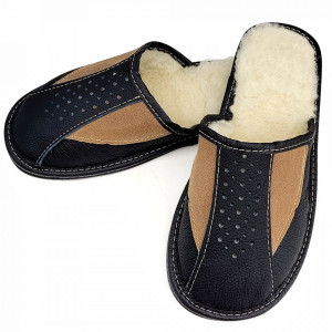 Papuci de Casa din Piele Imblaniti cu Lana Culoare Crem Model 'Texas'