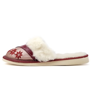 Papuci de Casă Îmblaniti cu Lână de Oaie Model 'Spirit of Winter' Dark Burgundy