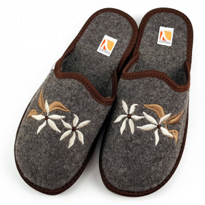 Papuci de Casa Universali din Postav Model 'Flowers Vintage' Bosaco
