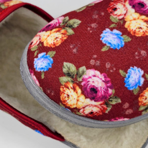 Papuci de Interior și Exterior Îmblăniți cu Lână, Model 'Rose Garden'