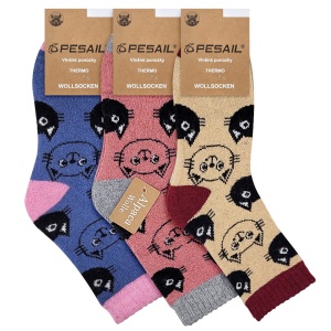 Răsfăț în Culori: Roz, crem și albastru într-un set premium din lână de alpaca, gata de purtat.