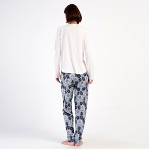 Pijama Damă din Bumbac 100% Vienetta, Model 'Be Positive' - Prezentare pijama din spate.