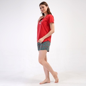 Pijama Damă din Bumbac 100% Vienetta, Model 'We Love Sweet' - Prezentare pijama din lateral.