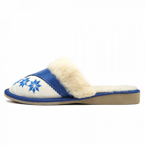 Papuci de Casa Dama Imblaniti cu Lana de Oaie Model 'Spirit of Blue Winter'