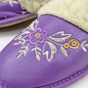 Papuci de Casa din Piele Imblaniti cu Lana Model 'Akna Rogue' Purple