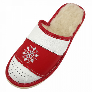 Papuci de Casa din Piele Imblaniti cu  Lana Model 'Snow in December', Culoare Rosu
