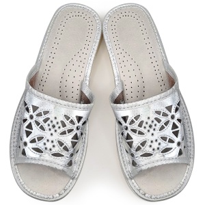 Papuci de Casa din Piele Model 'Silver Petals' | Confort, Stil și Relaxare