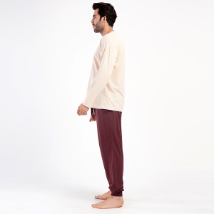 Pijamale Barbati Vienetta|MAN, Model 'Explore WorldWD' | Confort Maxim. Prezentare din lateral.