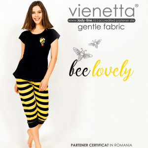 Pijamale Dama Vienetta din Bumbac cu Pantalon 3/4 Model 'Bee Happy' Black