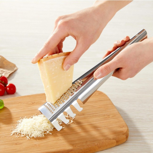 Razatoare, ustensila inox cu 3 functii pentru paste 26 cm Quttin