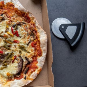 Feliator pentru pizza Quttin
