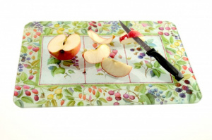 Tocator sticla fructe de padure