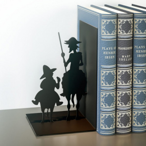 Suport lateral din metal pentru sustinere carti, model Don Quijote.