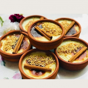 Set 6 vase de teracota, tip ramekin,  12 cm x h 4 cm, vase ramekin, vase creme brulee, forma ramekin, vase ceramica ramekin,  budincă, creme, budincă de caramel, quiche și sufleu. Cadoul ideal pentru iubitorii de copt prajituri,Set vase teracota, Set vase