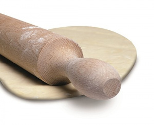 Foaie-planseta de lucru cu gradatii pentru patiserie.