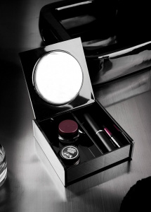 Cutie neagra make-up cu oglinda HAPPYMAX.RO