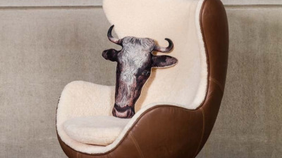 Fotoliul premium "Tenzing": eleganță sculpturală din piele integrală și lână naturală