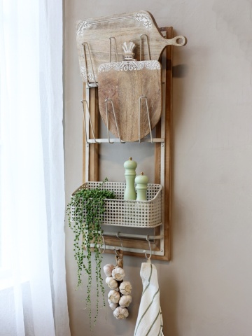 Etajeră de perete vintage din lemn și metal, crem, cu coș metalic, suporturi și 4 agățători, 90 x 40 x 15 cm, „Amandine” - Img 3
