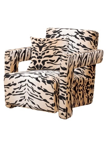 Fotoliu din catifea animal print cu structură din lemn de pin, „Wild Touch”