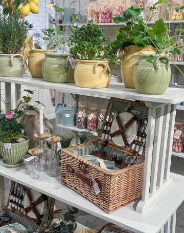 Ghiveci din ceramică glazurată manual 2L verde deschis, „Brobacka" - Img 2