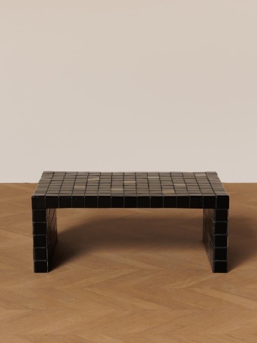 Măsuță de cafea dreptunghiulară din ceramică, negru și auriu, mozaic cu plăcuțe aurii, finisaj lucios, 32 x 80 x 53 cm, „Alpha” - Img 3