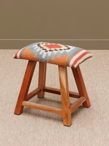 Taburet kilim din iută, lână și lemn de mango, multicolor, cu medalion central și picioare înclinate, 45 x 45 x 35 cm, „Autumn Killim” - Img 2