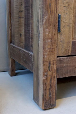 Bufet rustic din lemn reciclat, natur, cu 4 uși cu panouri, 4 sertare și mânere din metal, finisaj ușor învechit, 105 x 160 x 46 cm, „Grimaud” - Img 5