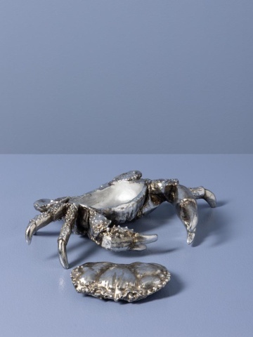 Cutie decorativă din rășină argintie în formă de crab, capac detașabil, finisaj antichizat, 7 x 28,5 x 18,5 cm, „Océane” - Img 5