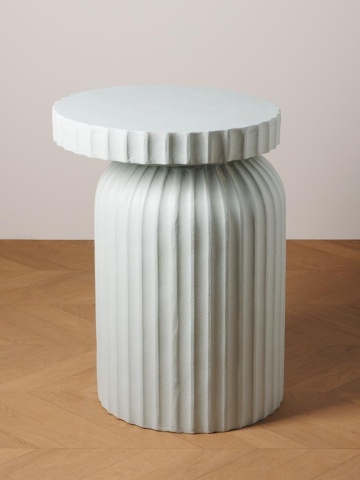 Măsuță laterală rotundă canelată, verde, cu bază cilindrică și blat cu margine ondulată, 58 x 43 cm, „Paros” - Img 2