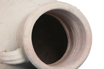 Vas decorativ amforă din teracotă artizanală, finisaj craft roz-crem, cu 2 anse, 40×40×98 cm, „Jerba" - Img 7