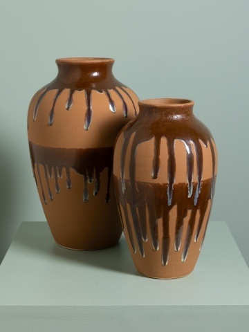 Vas decorativ din ceramica glazurata , H33cm , "Dripping Glaze" - Img 6