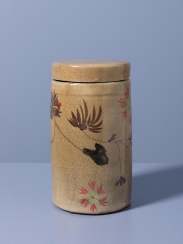 Borcan din ceramică artizanală natur cu capac, motive florale și păsări pictate manual, maro și roșu, 22 × 12 cm, „Campana" - Img 6