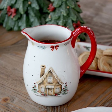 Carafă din ceramică albă cu motive de Crăciun și mâner roșu, 14x11 cm, „Chalet de Noël" - Img 4