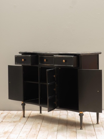 Comodă cu uși și sertare, vintage, din metal, negru, cu 3 sertare, 3 uși, față curbată și butoni aurii, 85 x 101 x 42,5 cm, „Orléans” - Img 4