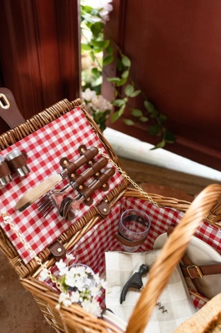 Coș de picnic din răchită împletită cu căptușeală roșie în carouri, pentru 4 persoane, „Barbro Red" - Img 2