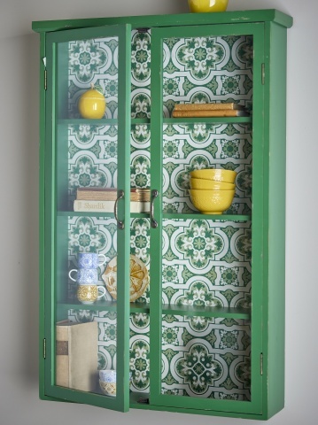 Dulap din lemn masiv verde cu uși vitrate și model floral interior, 81×18×122 cm, „Hazem" - Img 7